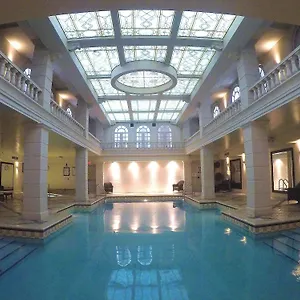 Hotel Grand & Toronto