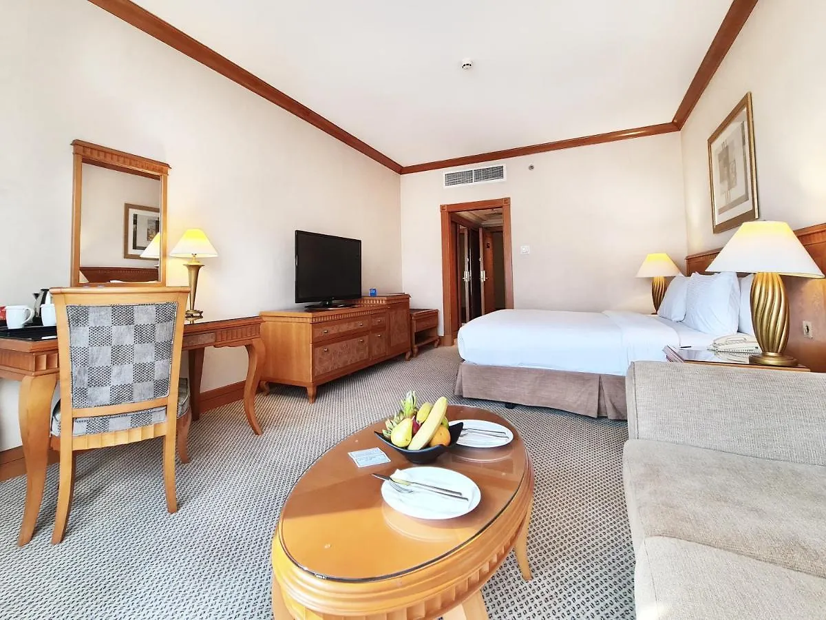 Corniche Hotel Šardžá Spojené arabské emiráty